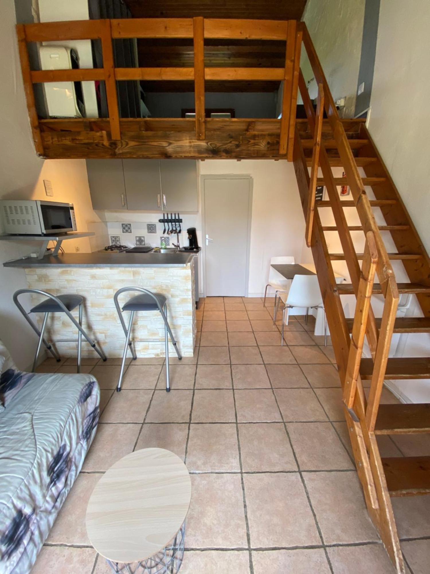 Appartamento La Casa De Bianca Teyran Esterno foto